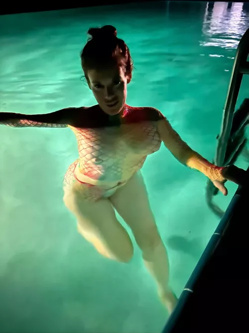 You have such a nice pool.. Do you mind if I get in?