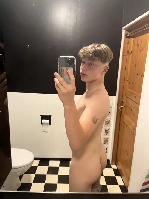 18 | Do I look like a fuckable boy?