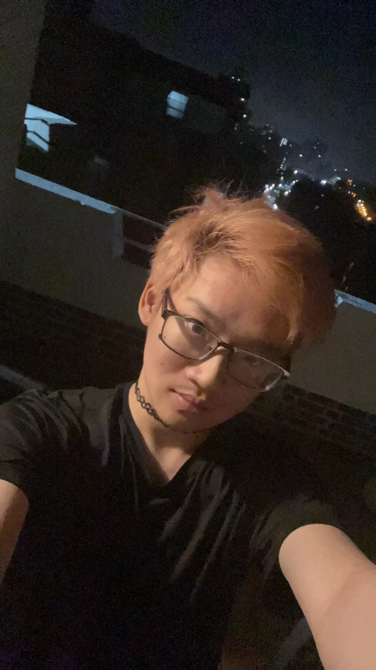 19 I’m so fucking bored lol