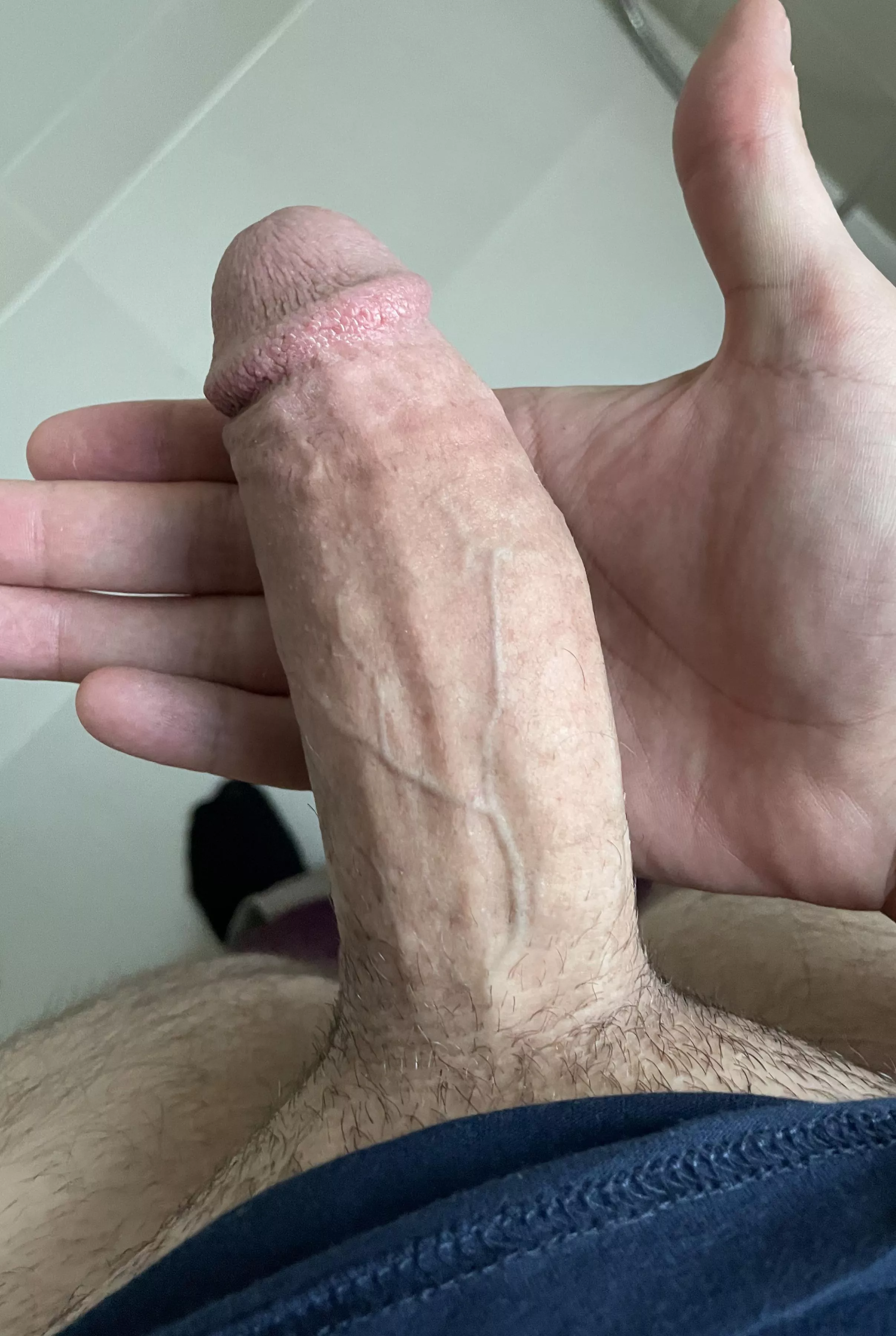 [25] London - Dominant top with a thick cock. Looking to fill some hungry holes! 💦