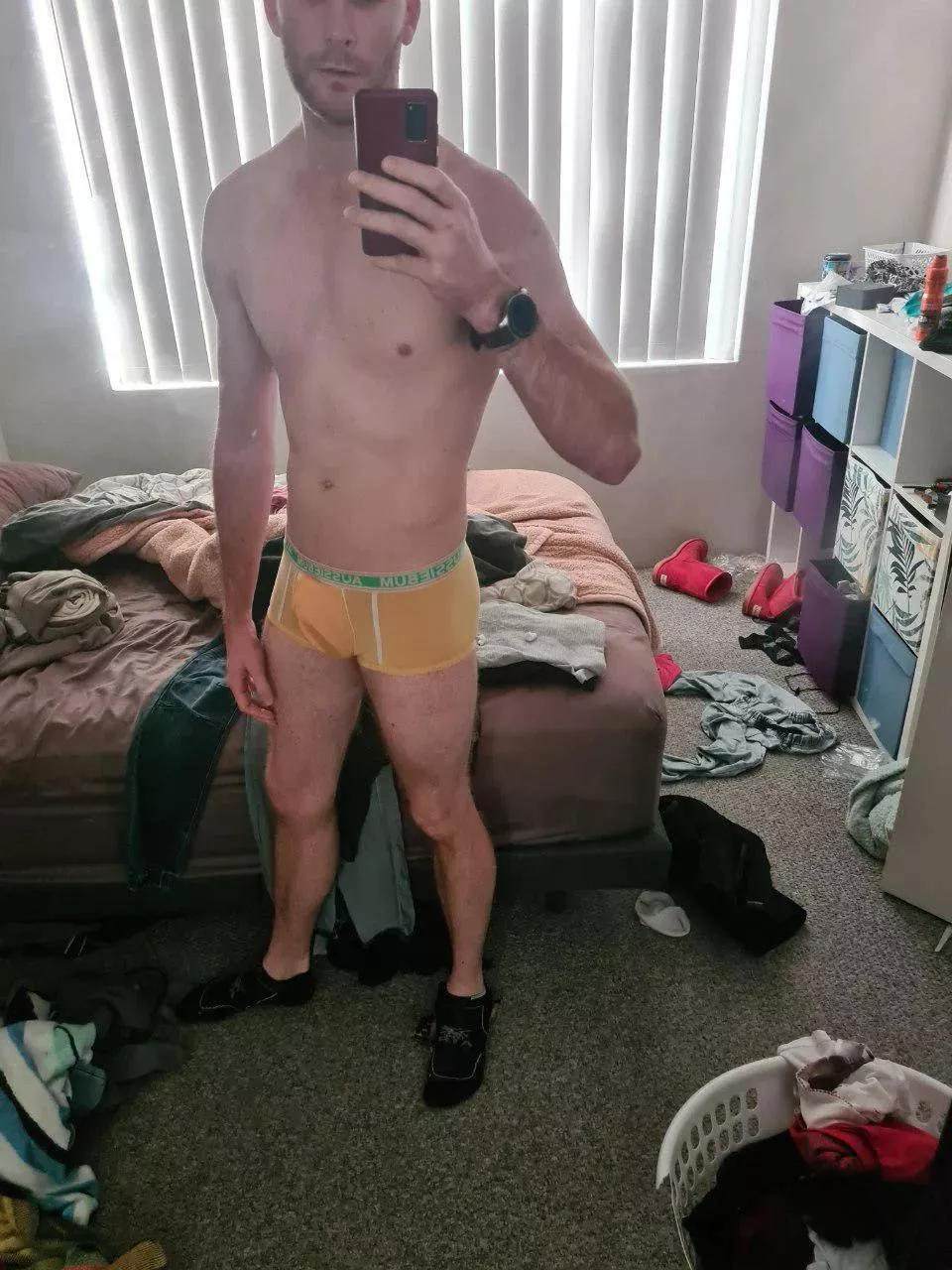 25m for fit or slim guys down to live 18-30