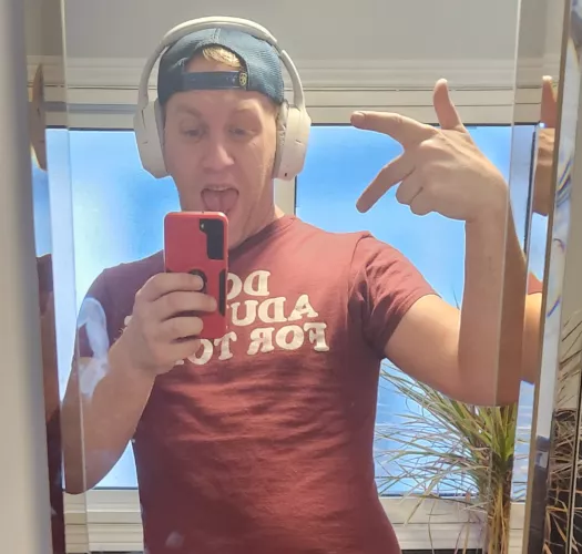 35 bored. Show me your dick! snap jjj1090