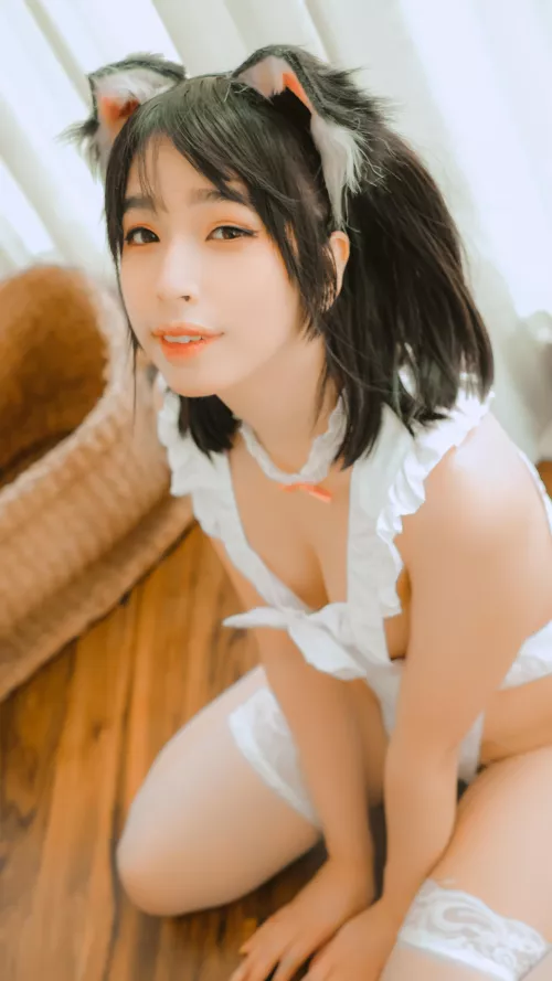 Aren’t I just the cutest kitty?! 🤭♥️🥰.