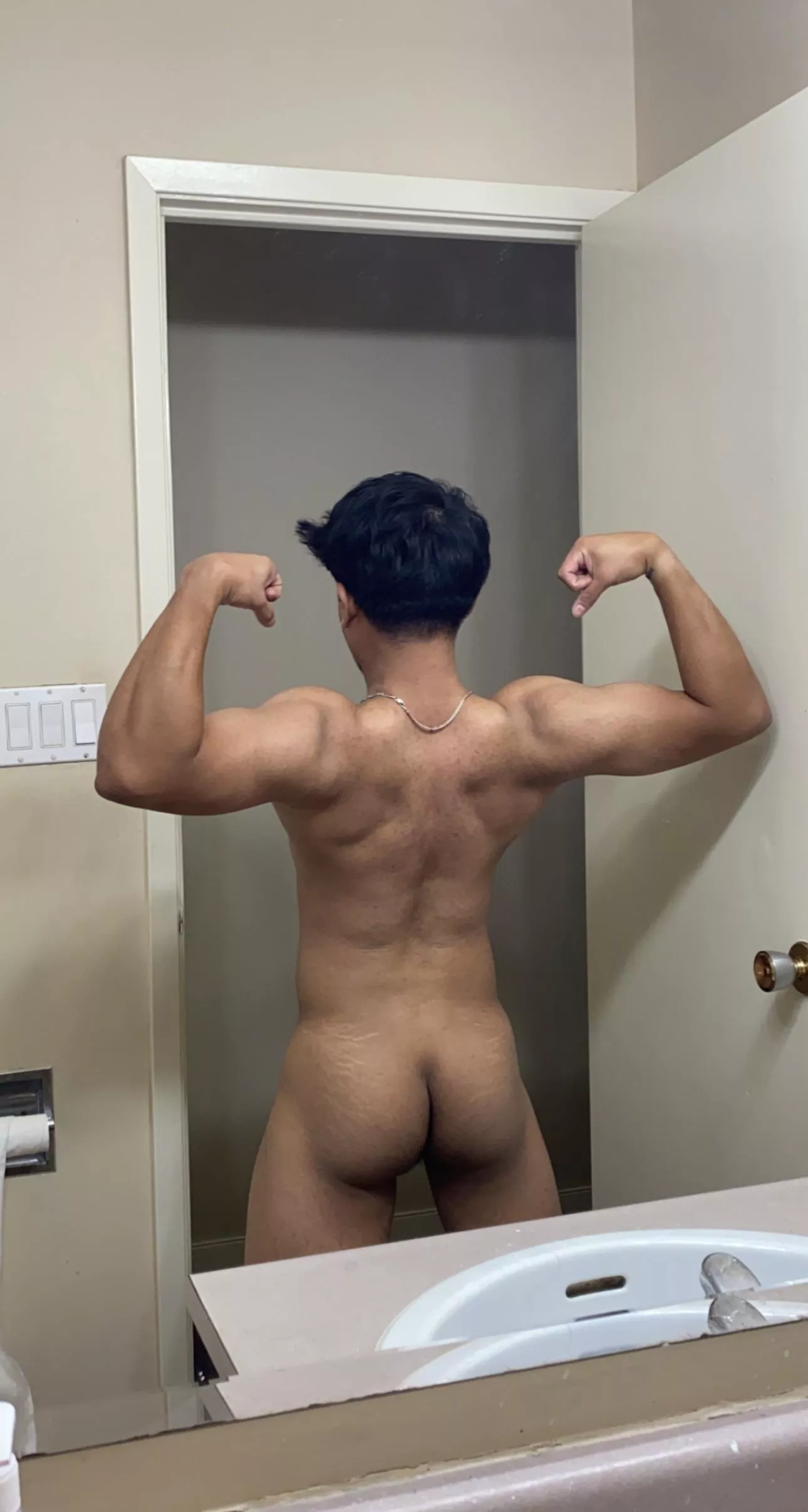 Back day [m]