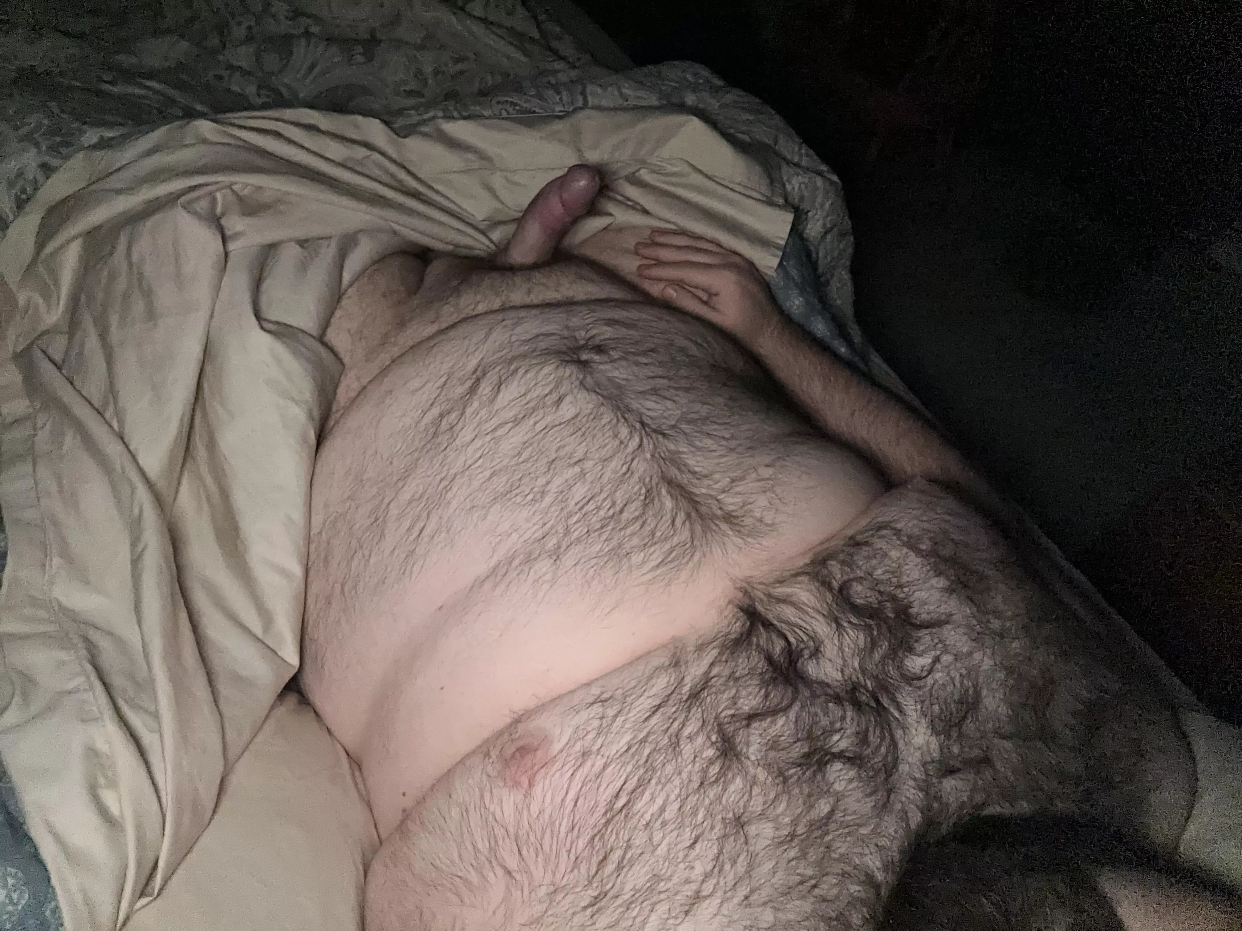 Can’t sleep, come cuddle?