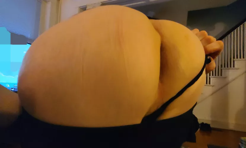 Do you like my big butt🥵🙈🙈