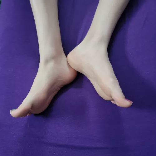 Don't these soles just draw you right in? 🥰