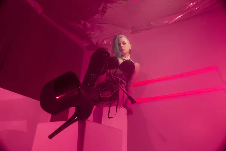 Drop to your knees and worship my cheeks and don't forget my soles.