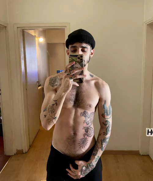 Guy with tattos, but hot??