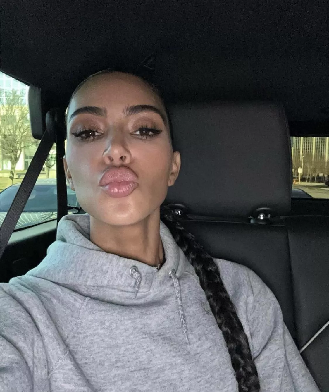 How can my lips be at service?