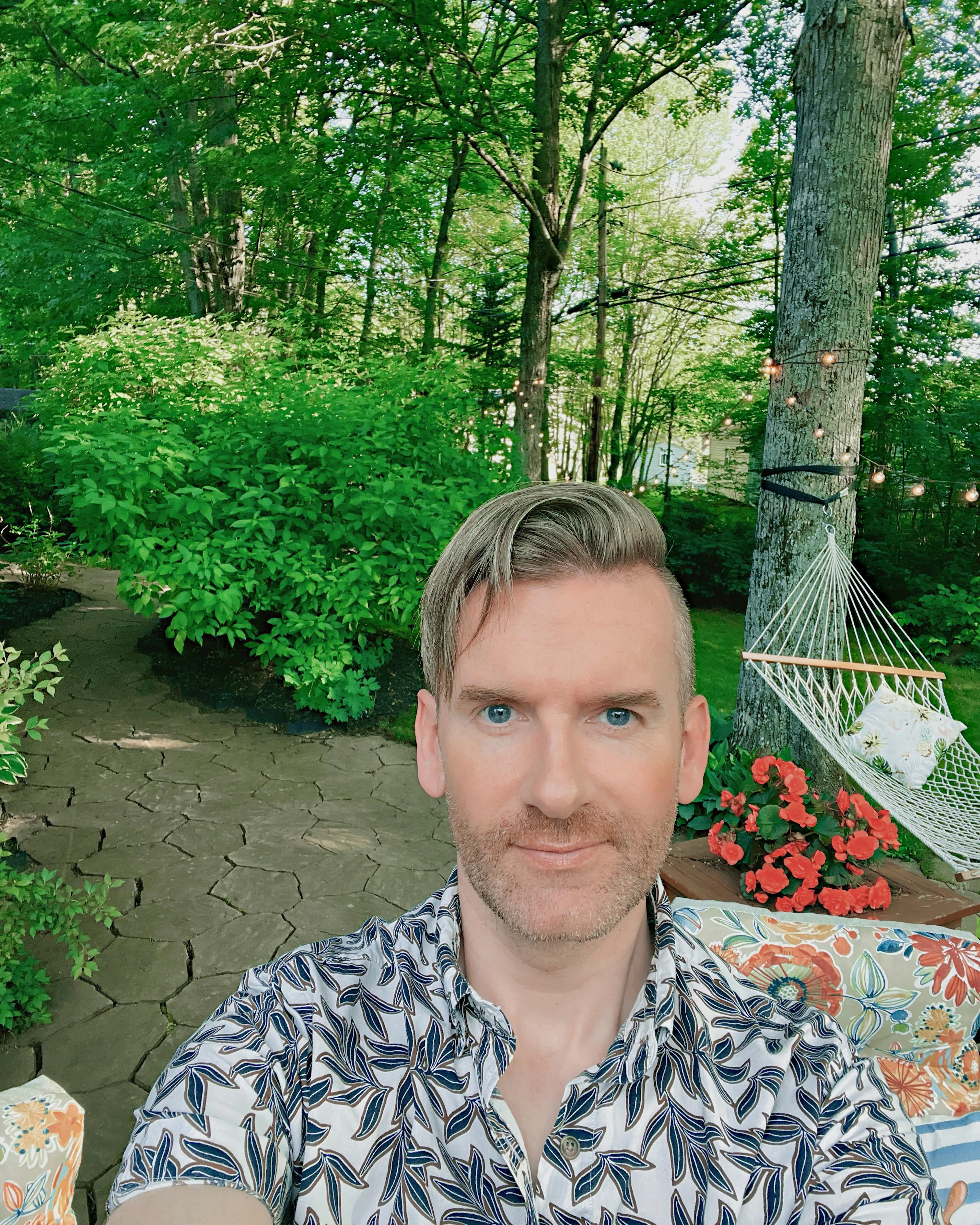 I ❤️ my backyard in the summer.