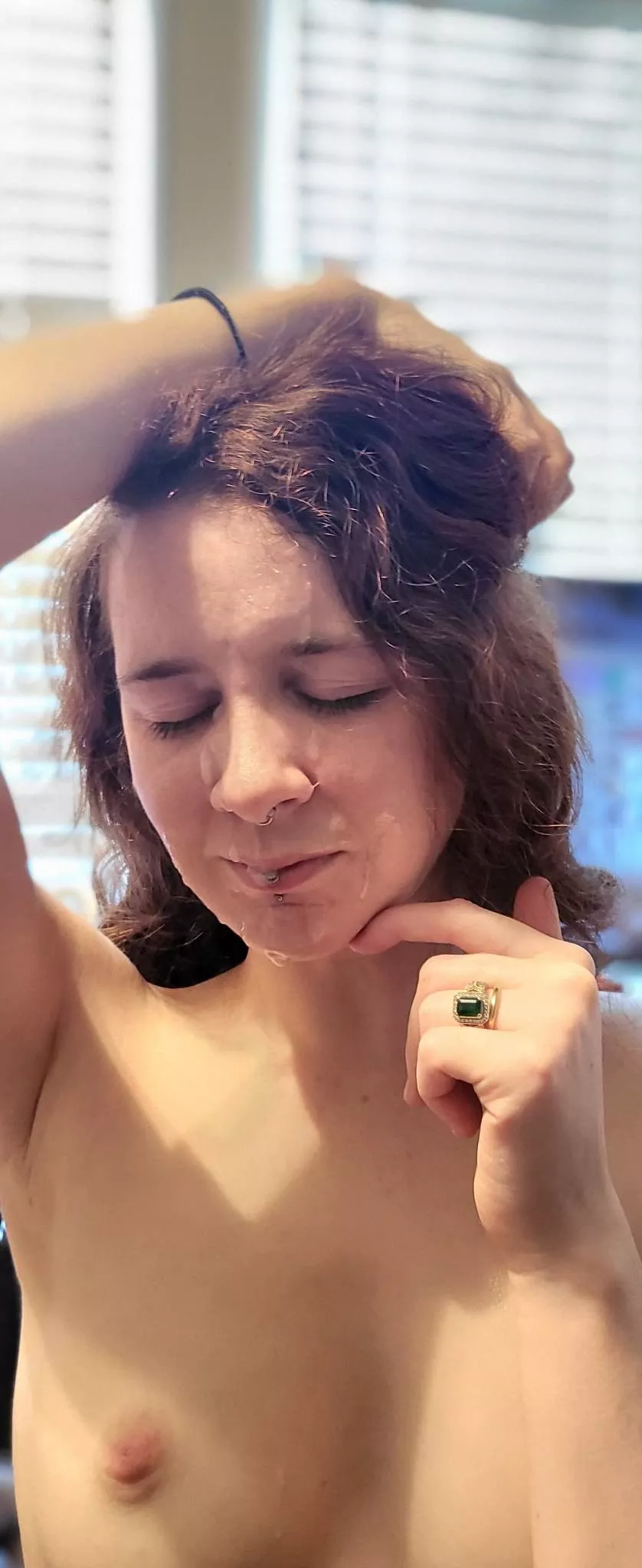 I'm an absolute whore for cum