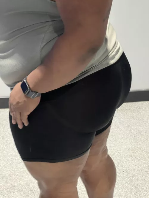 Jockstraps makes the booty pop (34m)