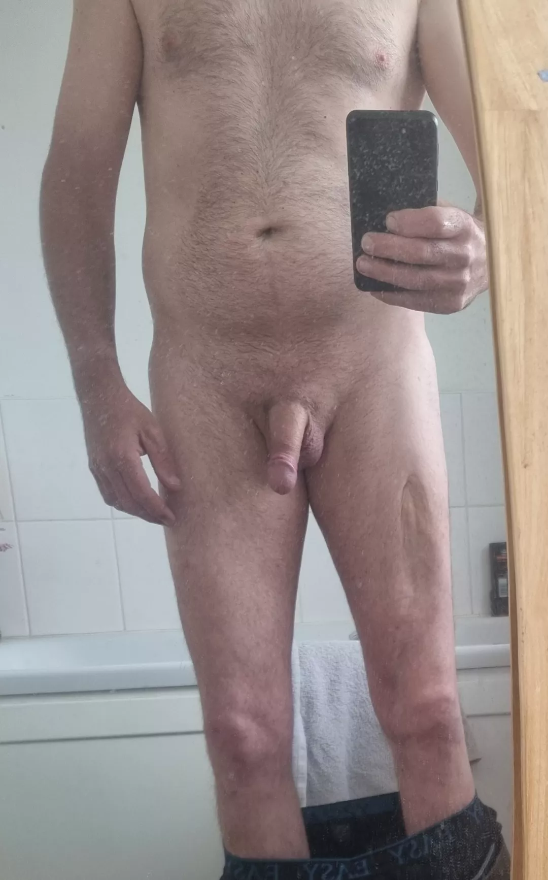 (M) 45 knackered Dad bod & coke dick.
