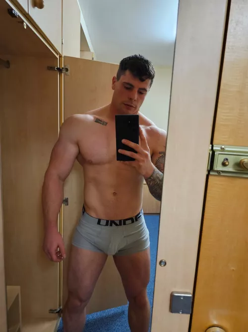 [M] always the toughest decision to bulk or to cut!