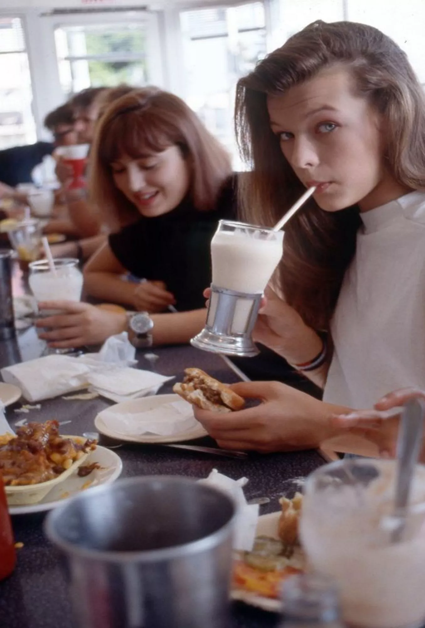 Milla Jovovich - Having a Shake in 1987