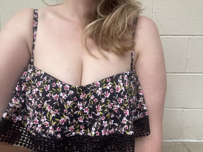 Mommies are the best… we bring snacks and drinks and cleavage.