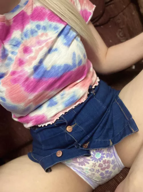 💙 No one can see what's hiding under my pretty jean skirt, right Daddy? 💙