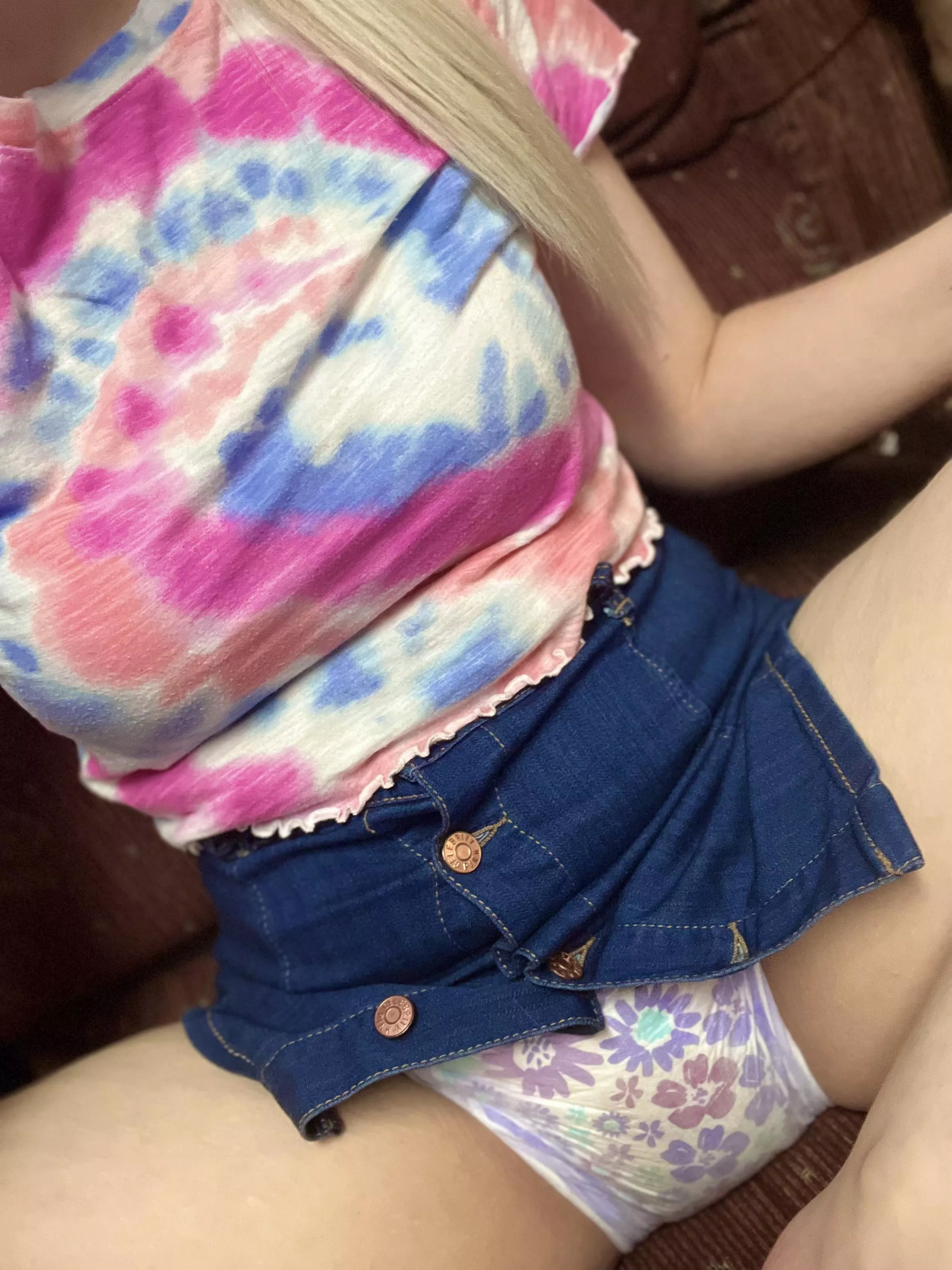 💙 No one can see what's hiding under my pretty jean skirt, right Daddy? 💙