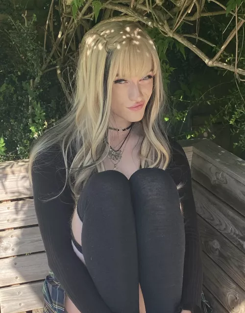 Really looking like a girl now🤭🖤