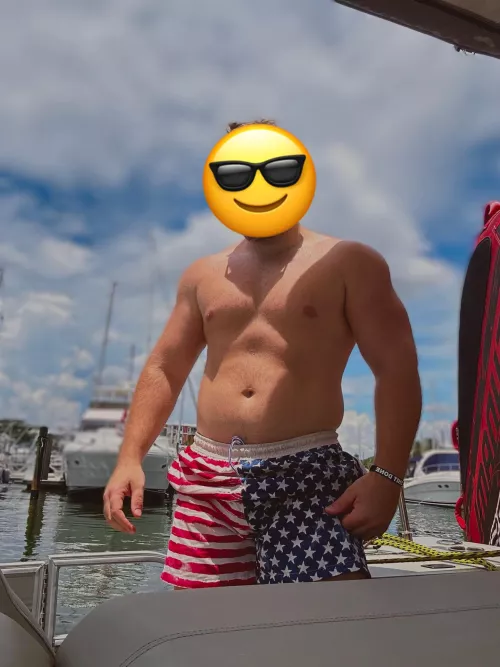 Took the boat out this weekend, wanna see what I filmed?