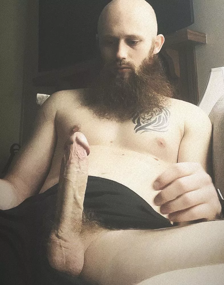 Woke up with a big problem 😳