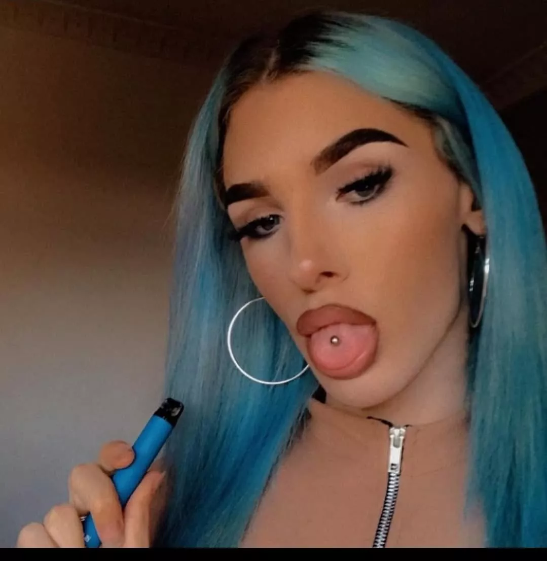 Would suck you off for a vape