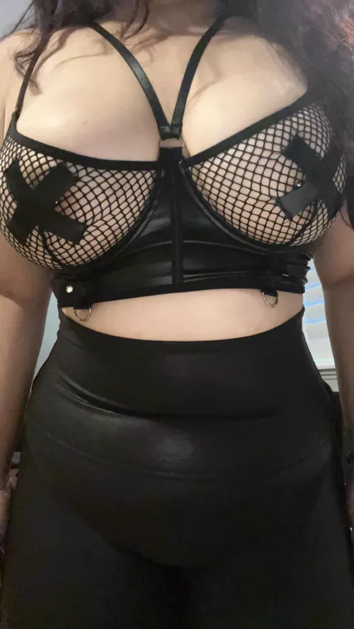 would you be able to keep it in your pants if i went out like this?