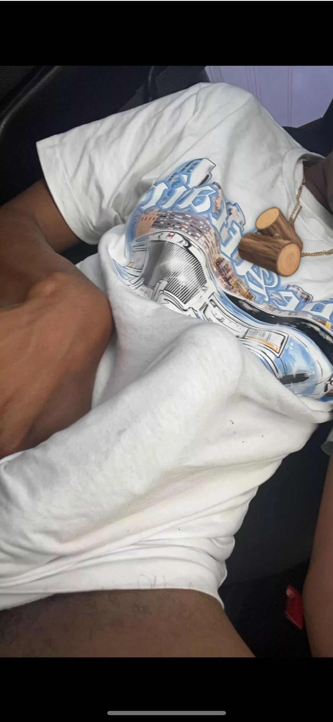 18 need a twink to help blow my 2 week load. Dm for snap