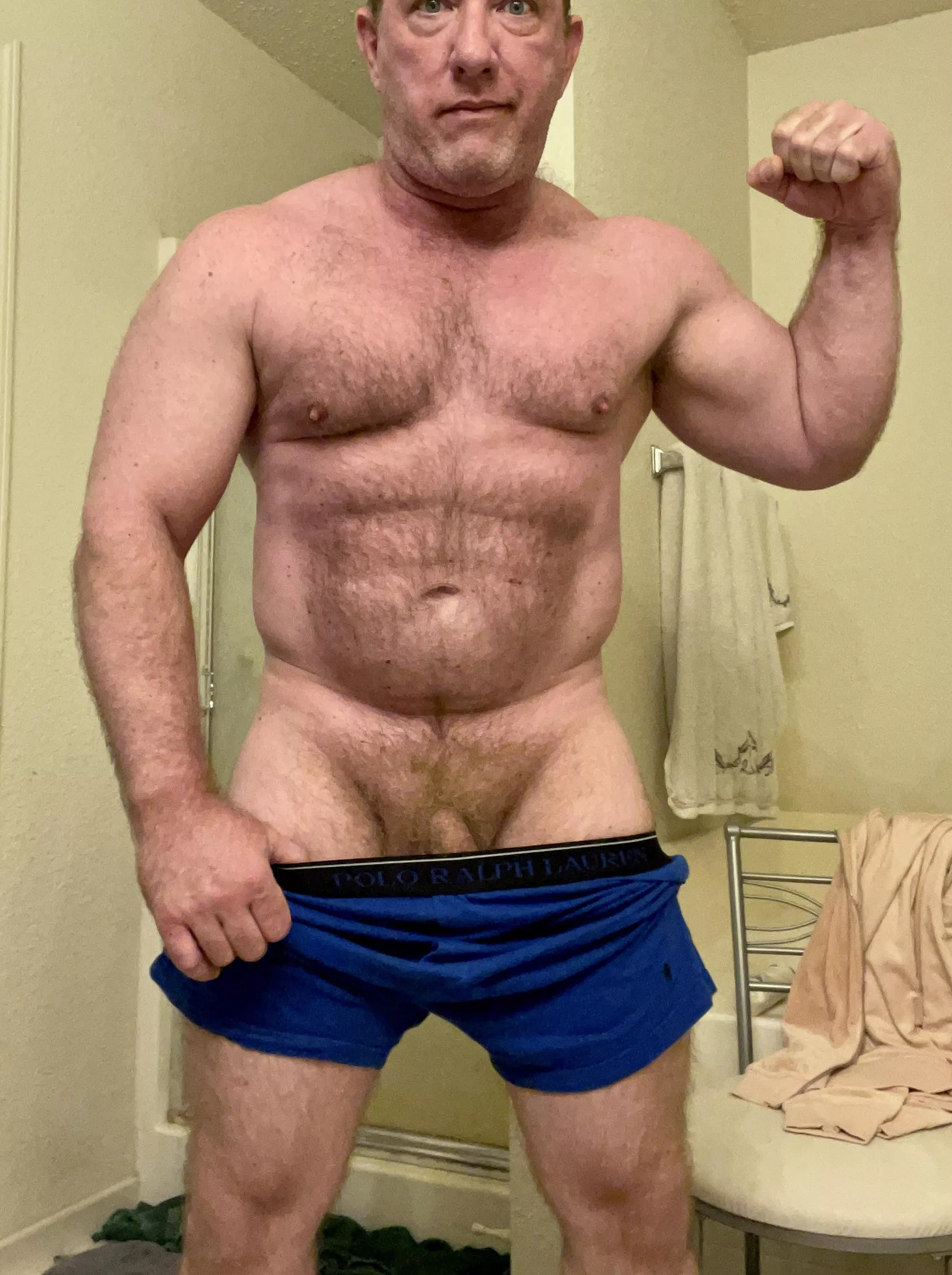 47(M) relaxing night