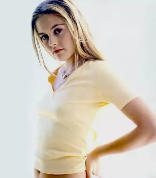Alicia Silverstone