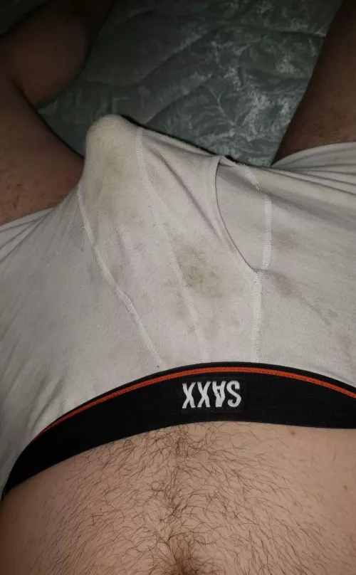 Any guys want to hump bulges?