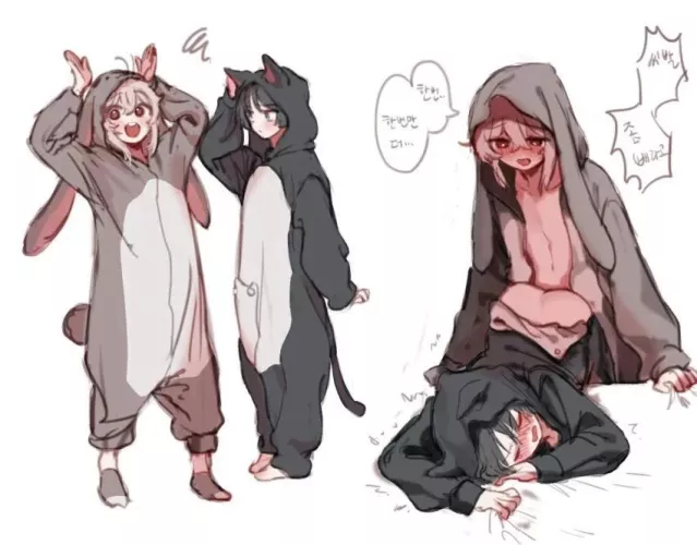 anyone wanna cuddle and fuck~?