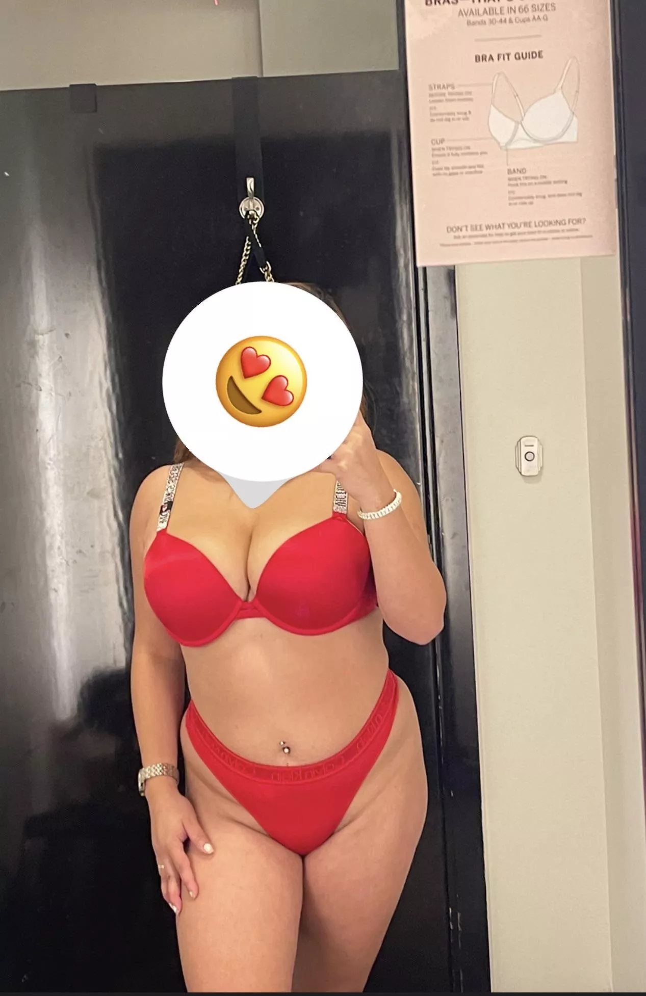 anyone wanna snapchat with me☺️ (F)