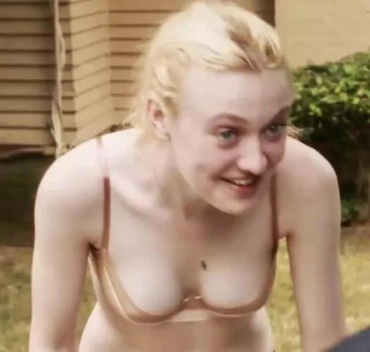 Dakota Fanning