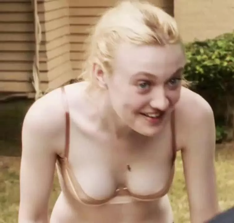 Dakota Fanning