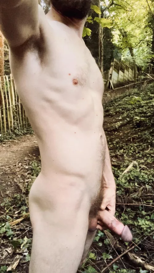 Early morning naked walk, wish someone would catch me…. 😈