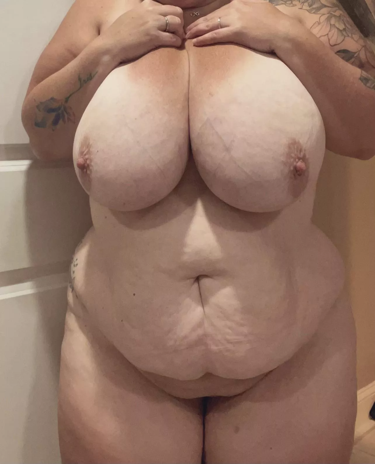 Good morning ladies!