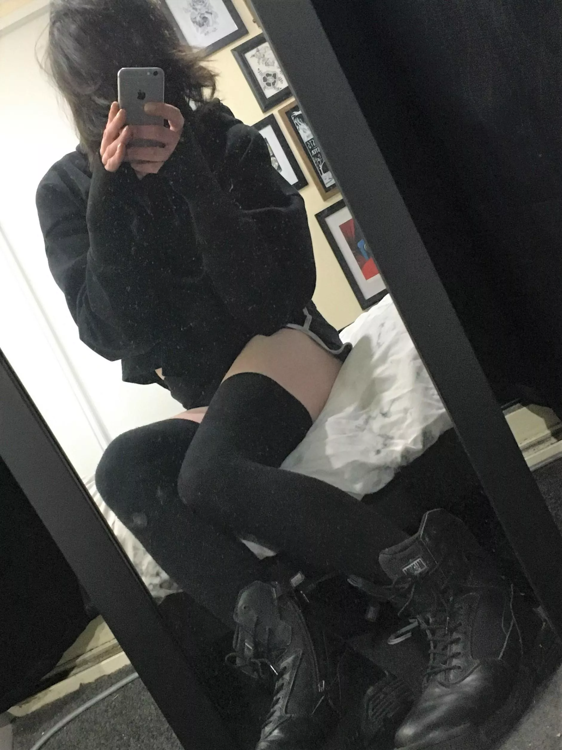 goth femboy fit or going to construction site without high vis gear femboy