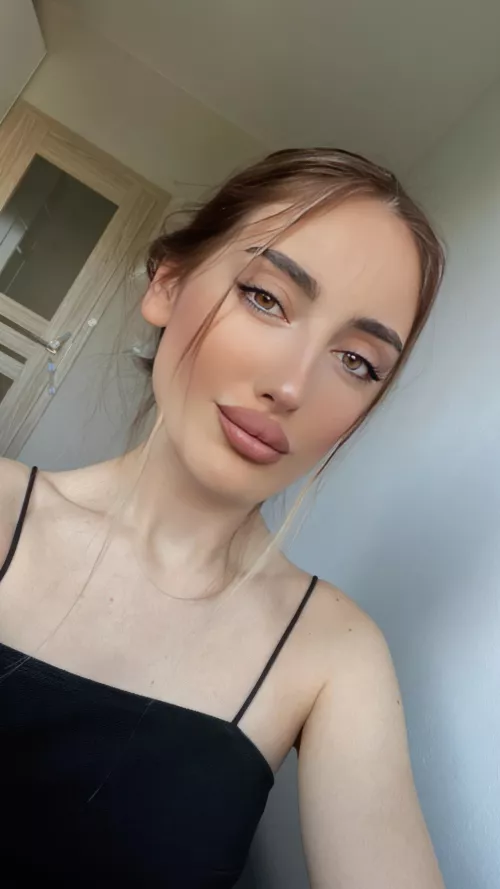 I have very soft and delicate lips :)