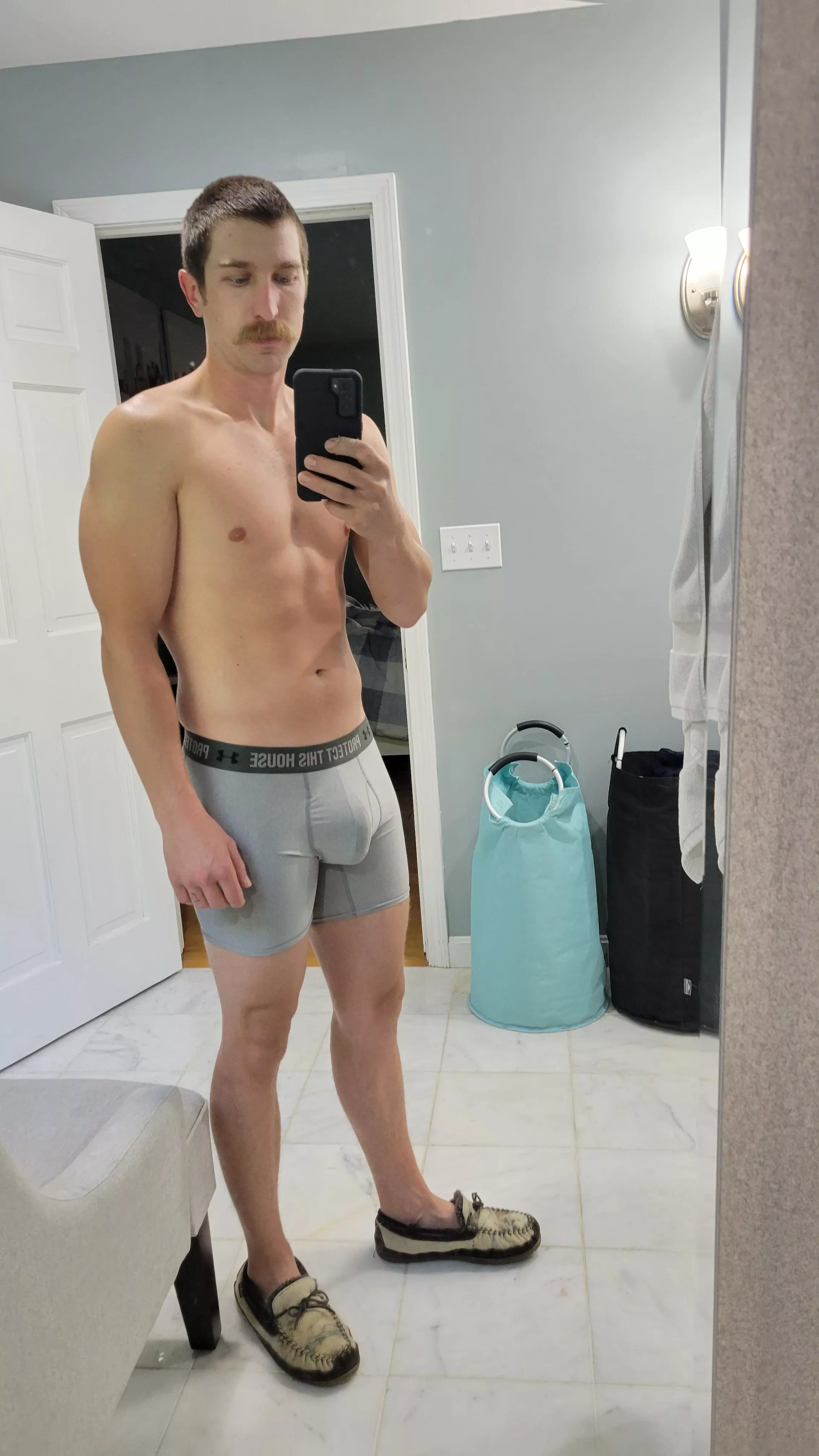 I wish the pouch was a little bigger but I guess they'll do😉