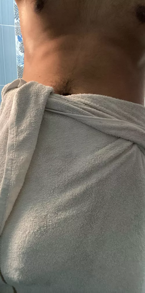 i’d like u to take my towel off