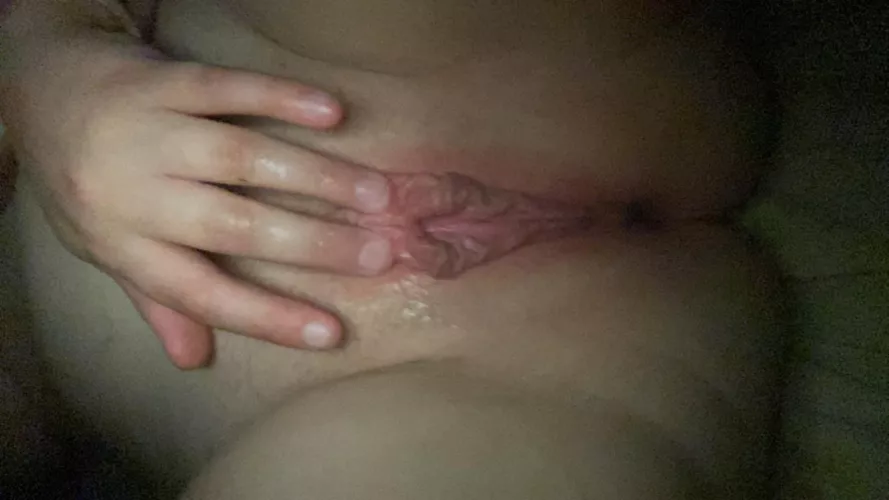 id love to ride on your face 😏