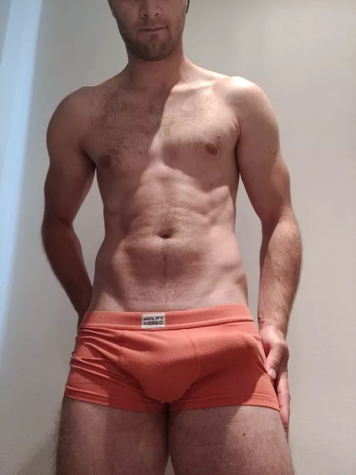 Wanna get caught in the changing room at the store like this and see your reaction 😈