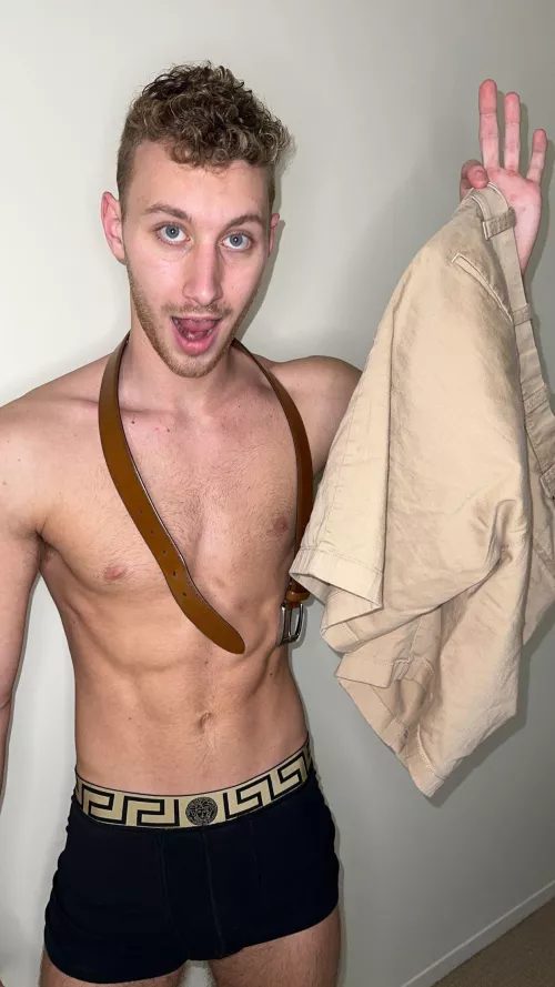 Would loves to see me ? Make my dick so freakin hard 🍆