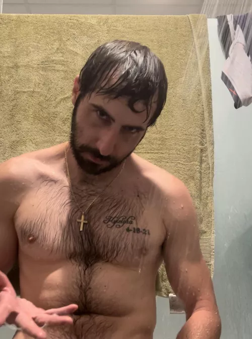 Would you lick the cum off my hand 🖐️ 💦 🚿