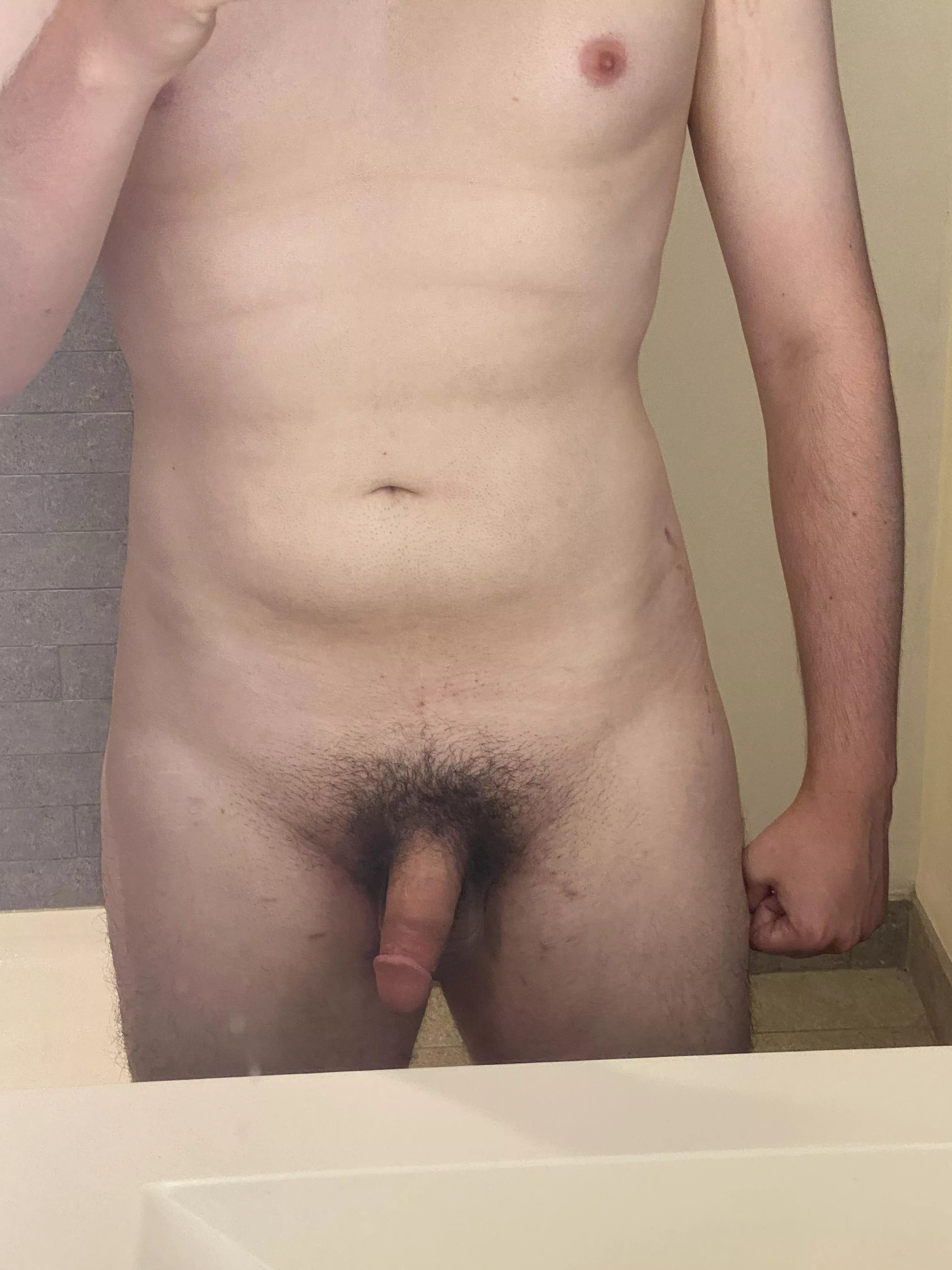 18. Rlly a fan of how my pubes are growing in. What do you think?