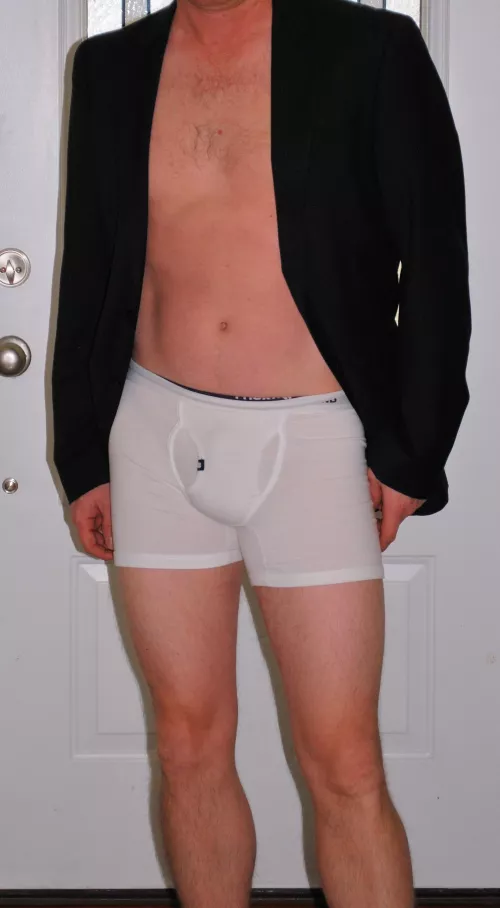 43M Wanting a DMV Hotwife