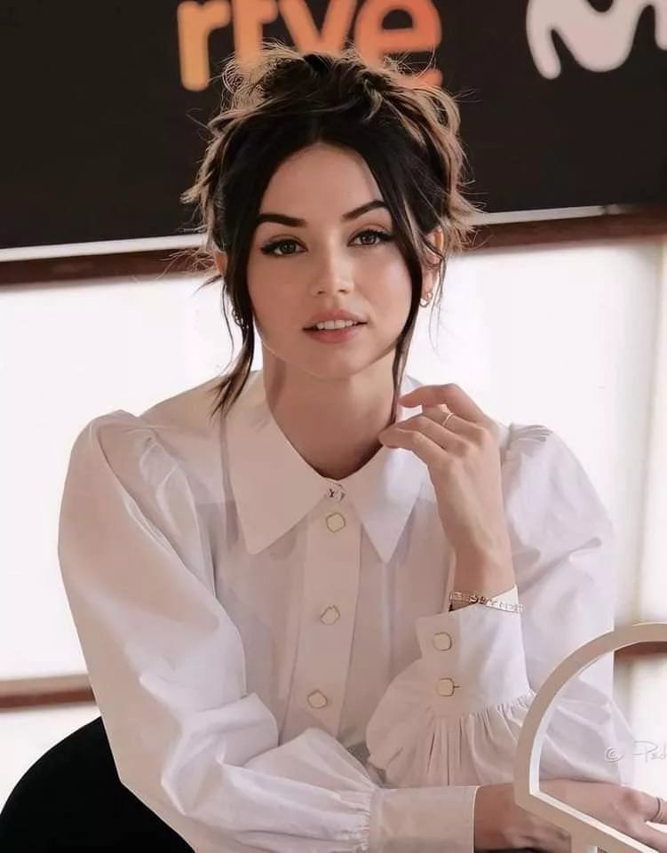 Ana De Armas