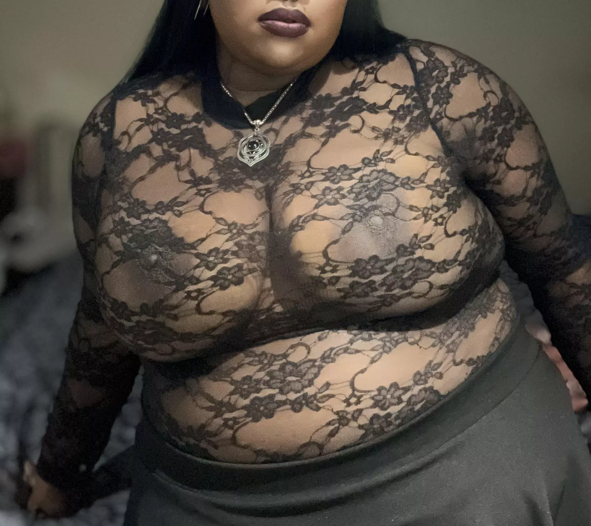 Do you like lace? 🖤